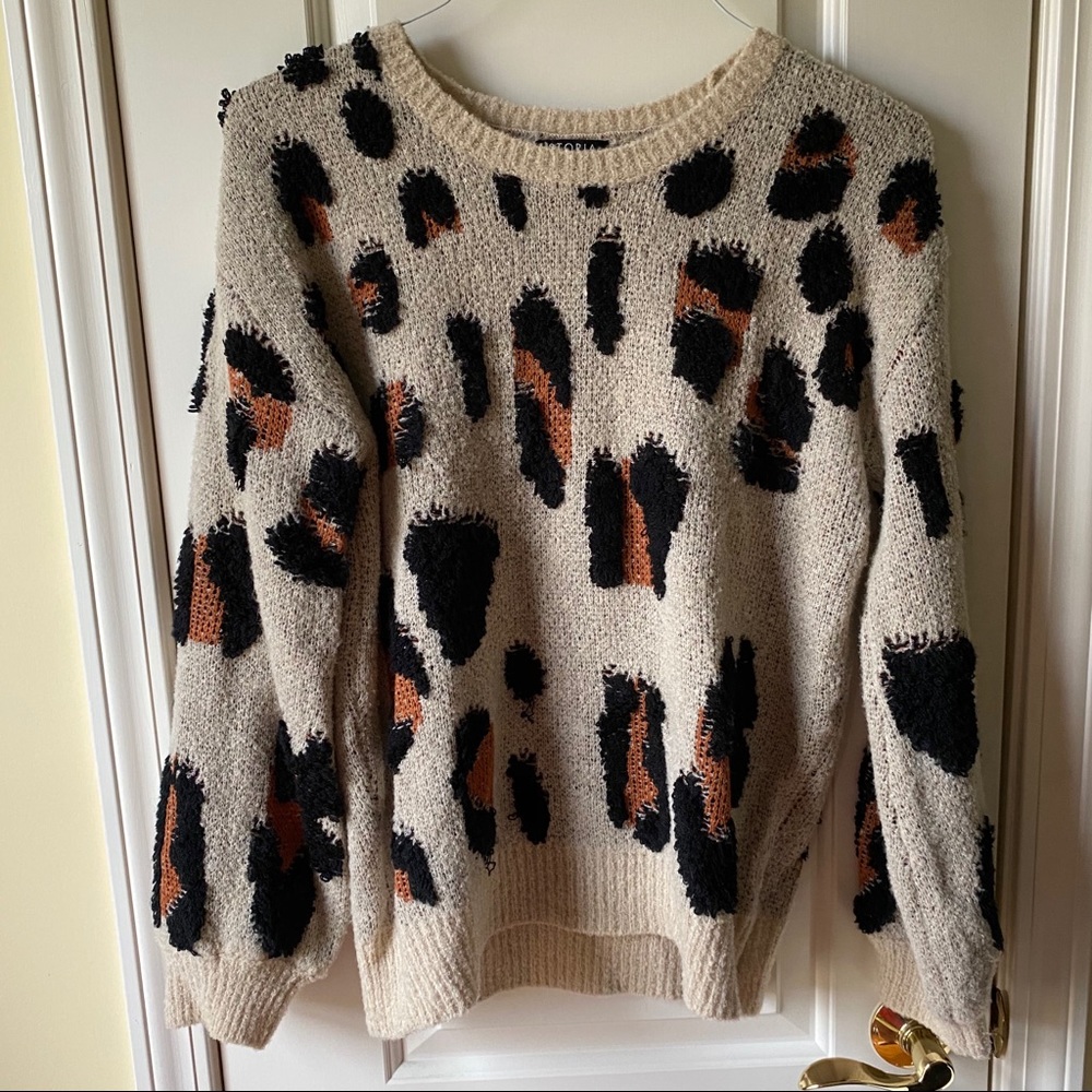 Leopard sweater - Picture 1 of 3